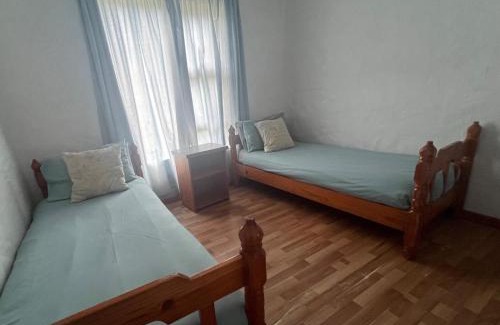 Kei Mouth Apartment | Budget-Friendly Stay at The Thatches - Child Friendly Hotel