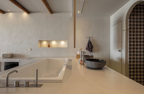 Kato Stalos Hotel | Experience The Theodore Boutique Hotel with Ocean Views