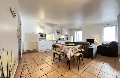 Tournon-sur-Rhone Apartment | Cozy Théolier Duplex with Breakfast & Kitchen Amenities