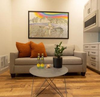 Tyler Apartment | Experience The Thomas Hotel - Premium Square View Suite