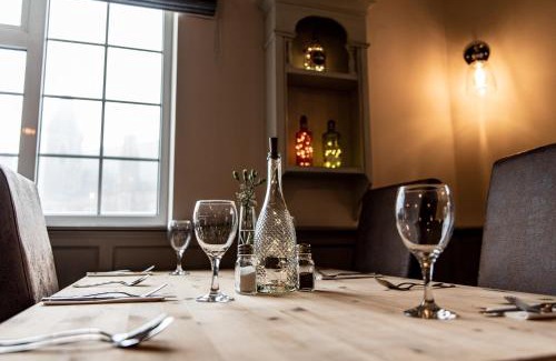 Marston Bed & Breakfast | Pet-Friendly Comfort at The Thorold - Rated 9/10 by Guests