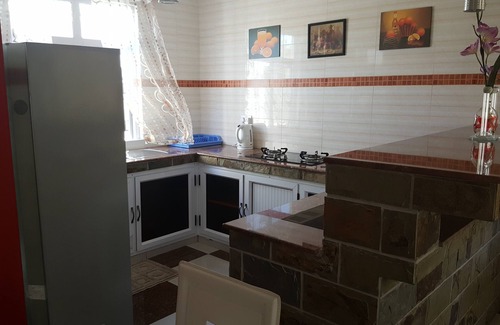 Grand Gaube House | Spacious Three-Bedroom Apartment with Pool and Breakfast