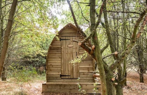 Inkberrow Cabin | Discover The Three Mile Hideaway – Pet-Friendly Retreat