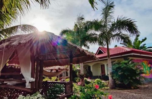 Danao Apartment | Discover The Three Shooting Stars: Oceanfront Pet Friendly Stay
