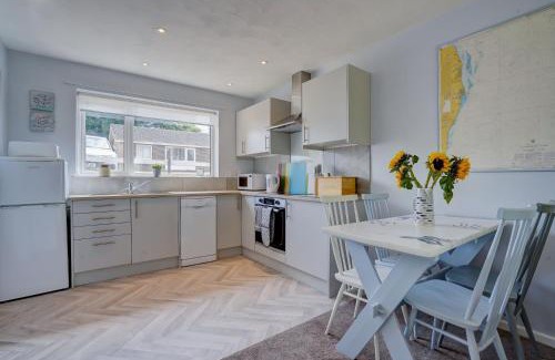 Winterton-on-Sea House | Discover The Tiddler: Pet-Friendly Retreat with Pool Access