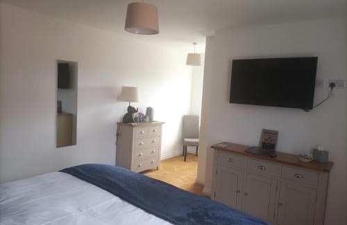 Easington Bed & Breakfast | Pet-Friendly Retreat at The Tiger Inn - Rated 9.6/10