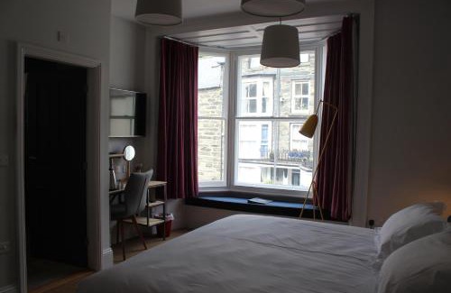 Barmouth Hotel | Experience The Tilman: 5-Star Elegance with Breakfast Included