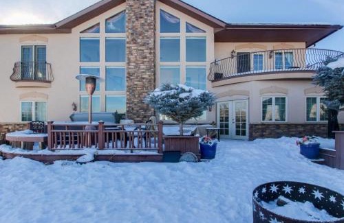 Gypsum House | Pet-Friendly Retreat at The Timberwolf on Cotton Ranch