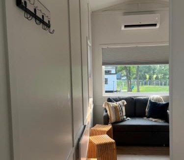 Elizabethtown House | Child-Friendly Tiny Getaway Home with 8.8/10 Review Score