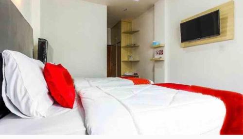 Palembang House | Exceptional Stay at The Tispa Syariah Residence