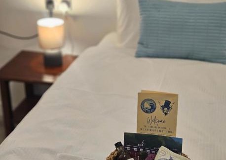 Tobermory Hotel | Experience The Tobermory Hotel: Pet-Friendly & Family Welcoming