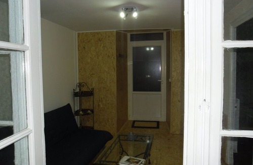 Bourg-Argental Apartment | Experience Relaxation at the Tourism Cabinet Bulgarana