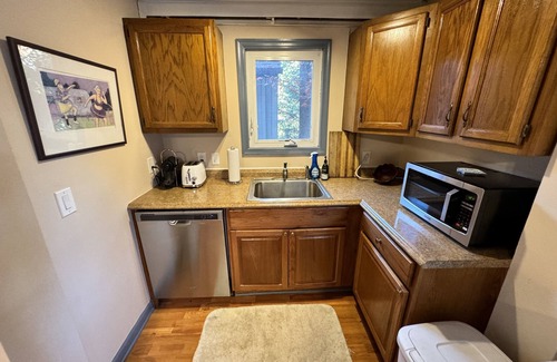 Lambertville House | Guest Rated 10/10: The Tow Path House on D&R Canal