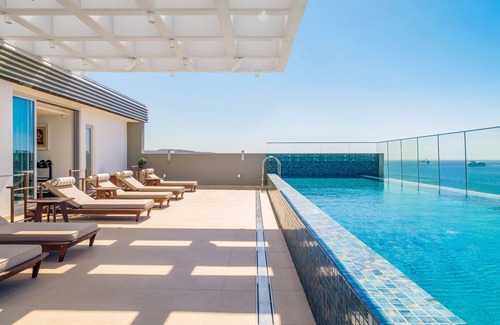 Pyrgos Apartment | Discover The Tower at St Raphael Resort with Pool & Spa