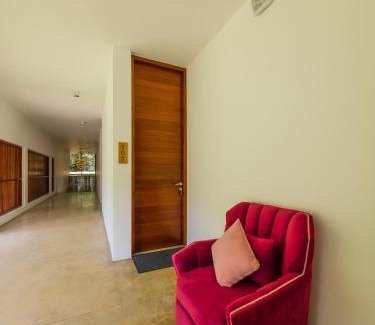 Gonawala Hotel | The Tranquil