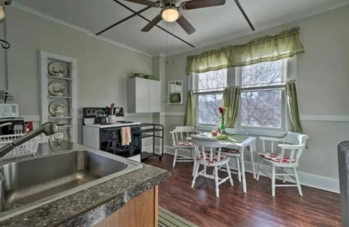 Hartford Apartment | Explore The Traveler Suite C1: Pet Friendly & Family Ready