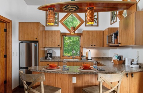 Cornville House | The Tree House at The Place
