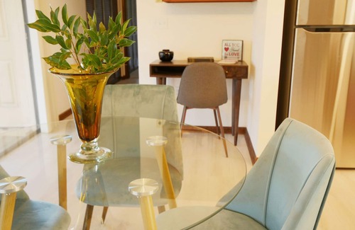 Fellowship House | Convenient Stay Near WEC & HITS with Golf Course Access