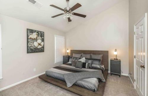Greensboro Apartment | Discover The Triad Wonder: Ideal for Families and Pets