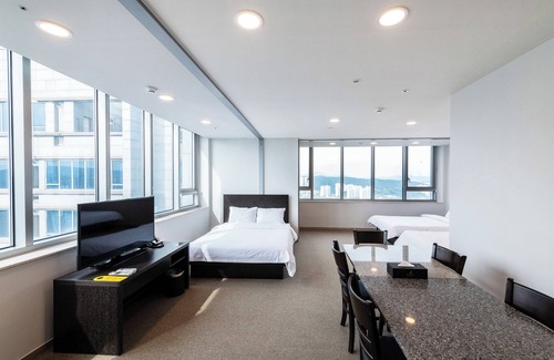 Yongin Hotel | Eco-Friendly Comfort at The Triny Urban Suites
