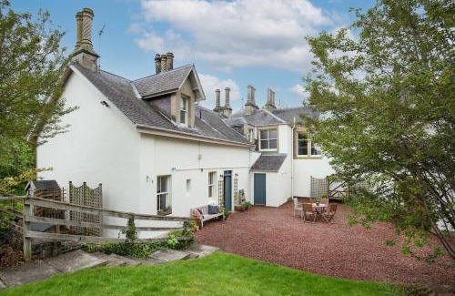 St Boswells House | Discover The Trouthouse: Pet-Friendly 4-Star Retreat