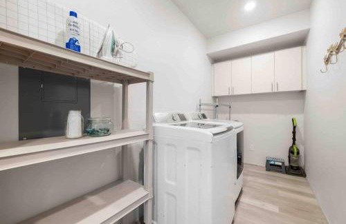 Ephraim Apartment | Pet-Friendly Retreat at The True Badger Honey House