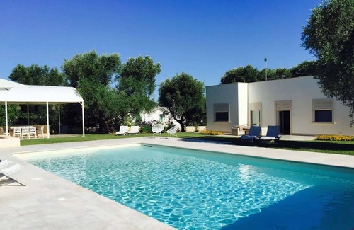San Michele Salentino Villa | Discover The Trulli of the Cotogni: Pet-Friendly Retreat