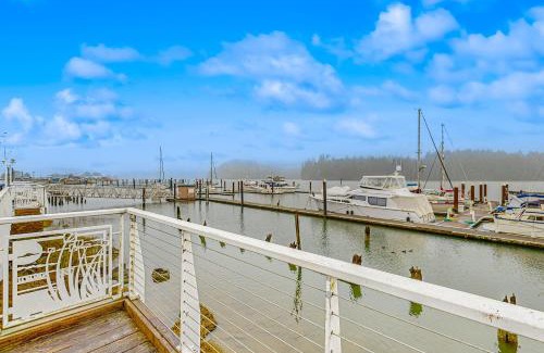 Florence Apartment | The Turtle Suite, Dolphin Suite, & Sea Horse Suite
