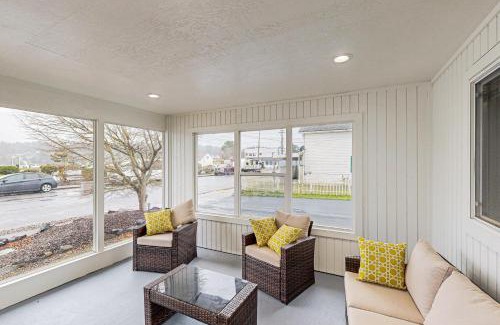 Florence Apartment | The Turtle Suite, Dolphin Suite, & Sea Horse Suite