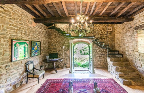 Greve in Chianti House | Exclusive Villa in Tuscany with Pool and Ocean Views