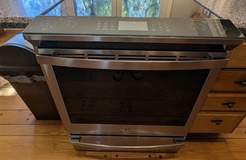 Fletcher House | Unique Twisty Maple Retreat Near Asheville with Spa Amenities