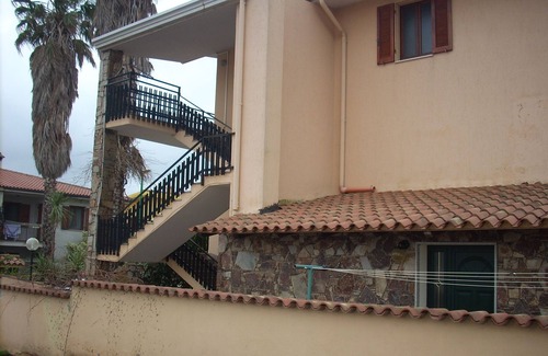 Siniscola House | Discover The Two Palms: Oceanfront Haven with Pool