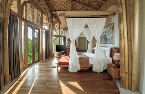 Melayang Hotel | Discover The Udaya Resorts and Spa: Guest Rated 9.8/10