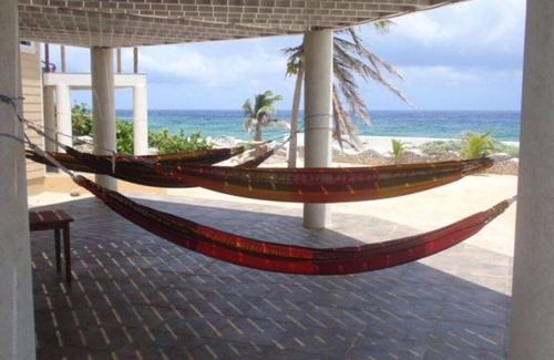 West End House | Experience a Family Retreat at the Beachside Botanical Estate