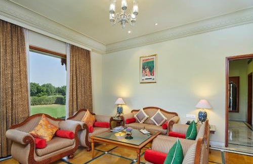 Uchiyarda Hotel | Elegant Stay at The Ummed Jodhpur Palace Resort & Spa