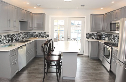 Crystal Beach Condo | Experience The Upper Deck on Erie: Rooftop & Water Views