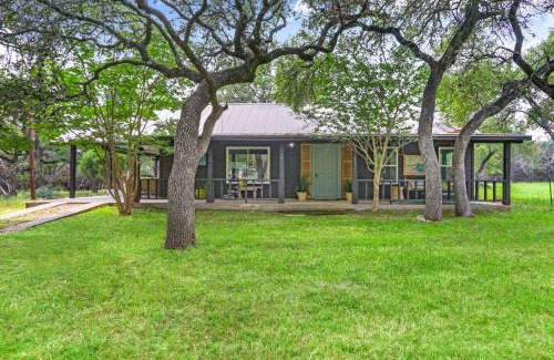 Wimberley House | Experience The Vagabond: 4-Star Gem with Family-Friendly Amenities