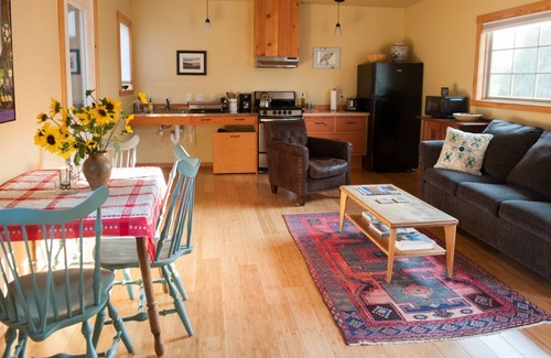 Sierraville Apartment | The Valley House- Unit 1 In Beautiful Sierraville