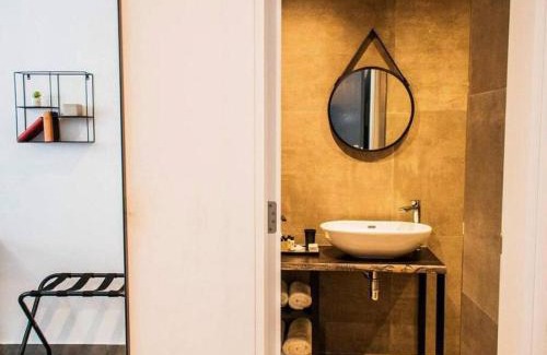 Ta' Giorni House | Explore The Valley Room 8 Condo With Convenient Parking