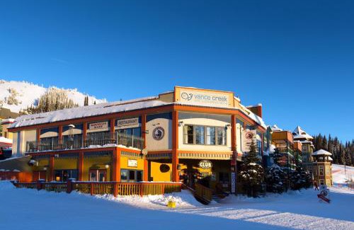 Silver Star Mountain Resort | Relax at The Vance Creek Hotel & Conference Centre