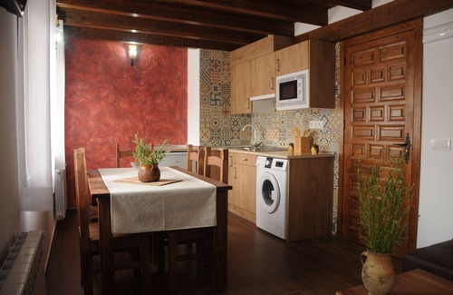 Tragacete Apartment | Discover THE VASALL 2 SWALLOW: Pet-Friendly Comfort