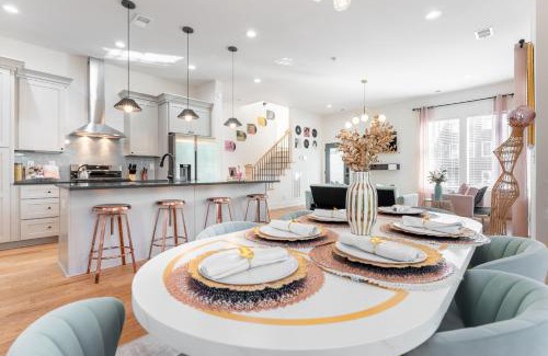 North Nashville House | The Vault Royale by Stay Local Nashville