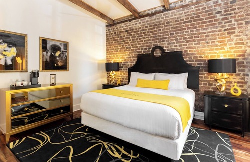 French Quarter Hotel | Discover The Vendue: Pet-Friendly Retreat with Spa Access