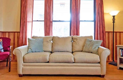 Nelson House | Unforgettable Stay at The Verandah Suite - Rated 10/10!