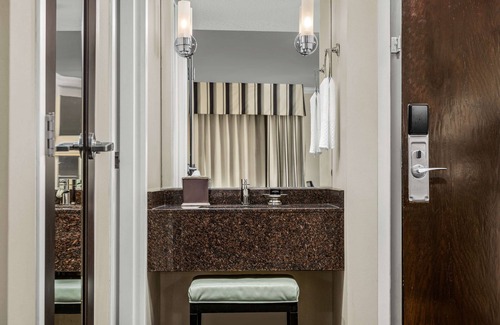Natick Hotel | Discover The Verve Hotel Boston Natick: Family-Friendly Stay