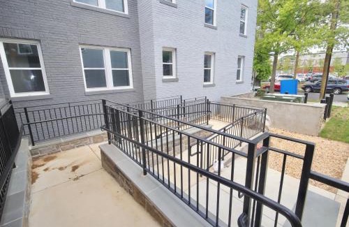 Brightwood Park Apartment | Guest Rated: The Vianny - Modern Lodge for Families