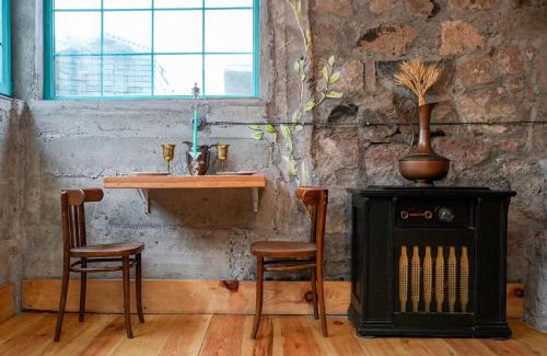 Kentron Hotel | The Victorian Hotel & Spa Room 3