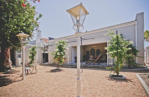 Strand Bed & Breakfast | Exceptional Stay at The Victorian Strand with Kitchen Access