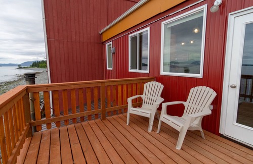 Sitka Apartment | Unforgettable Stay at "The View!" Cascade Creek in Sitka
