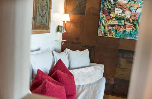 Sankt Wolfgang im Salzkammergut Apartment | Scenic Oceanfront Escape at The View - Rated 9.5/10